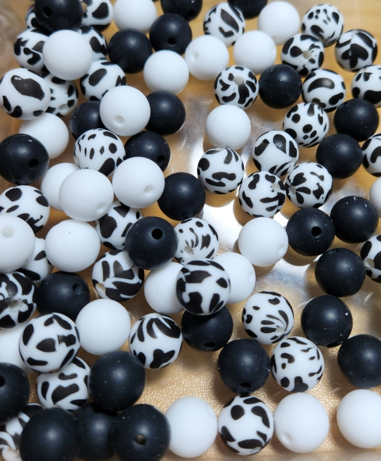 100pc 12mm Black/White Mix